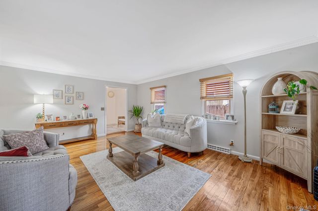 126 Wauwepex Trail, Ridge, NY 11961