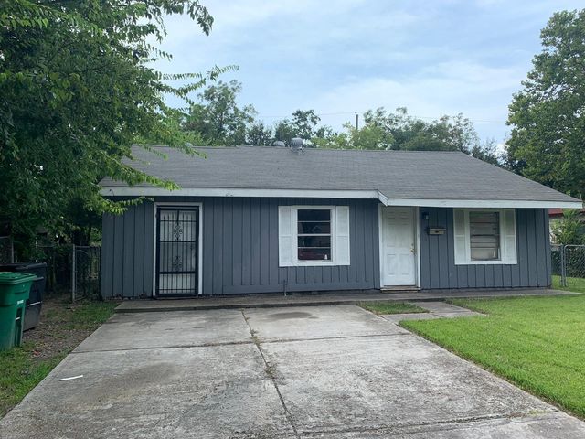 7319 Mountbatten Road, Houston, TX 77033