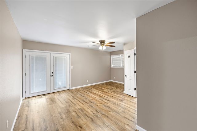 1103 S Inglewood Avenue, Russellville, AR 72801