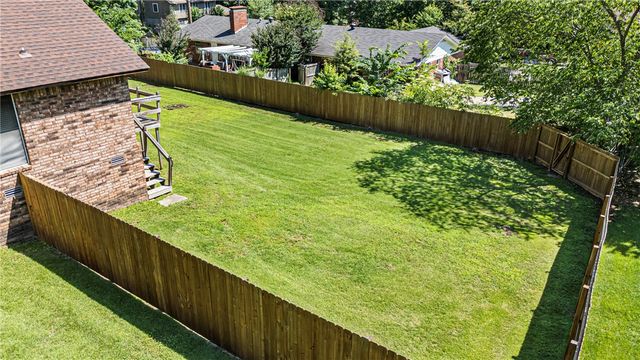 1103 S Inglewood Avenue, Russellville, AR 72801