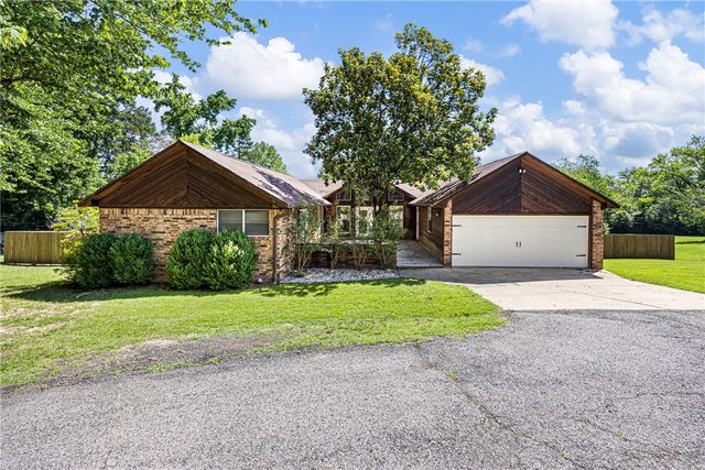 1103 S Inglewood Avenue, Russellville, AR 72801