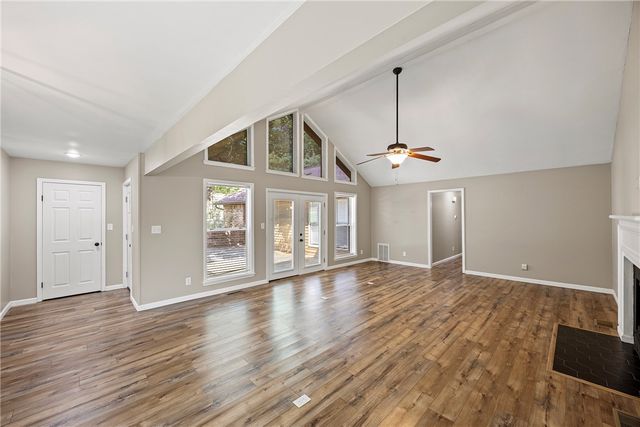 1103 S Inglewood Avenue, Russellville, AR 72801
