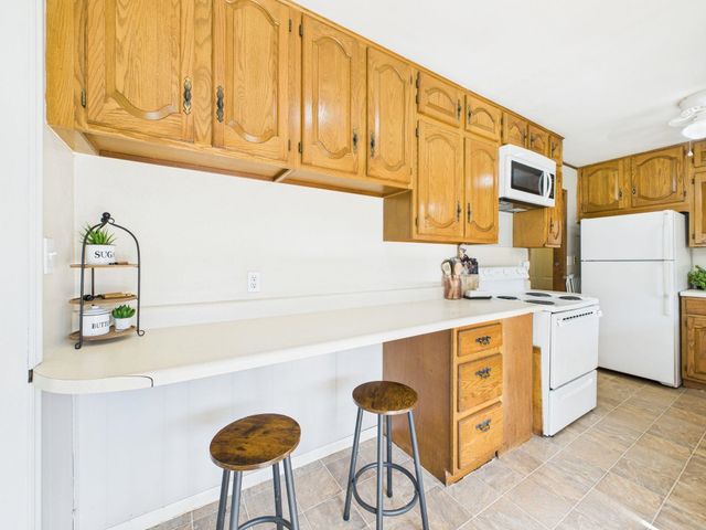 1123 N Pershing St, Wichita, KS 67208