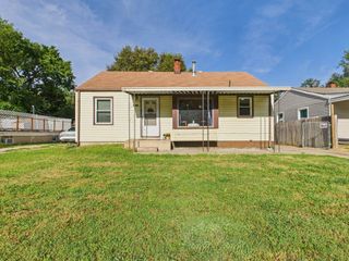 1123 N Pershing St, Wichita, KS 67208