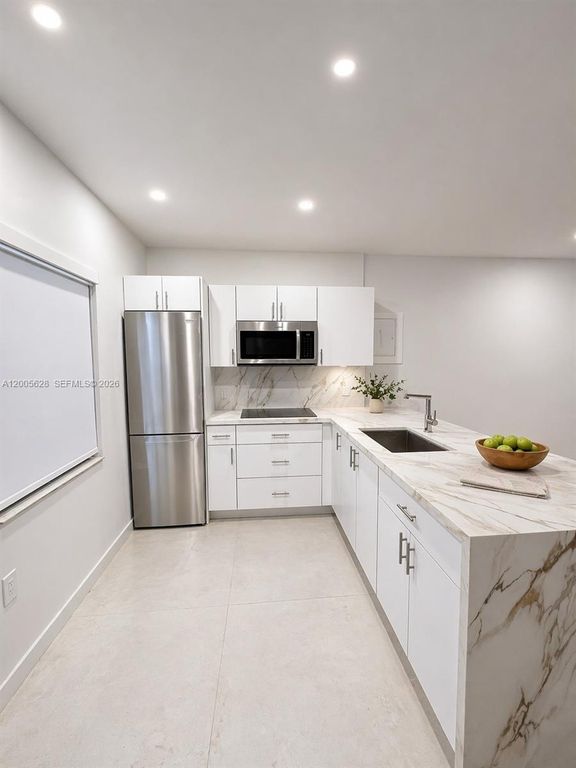 532 SW 16th Ave 532, Miami, FL 33135