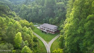 609 Lane Hollow Road Rd, Sevierville, TN 37876