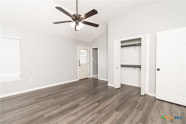 3002 Honeysuckle Circle, Killeen, TX 76542