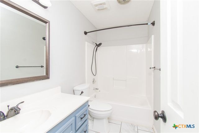 3002 Honeysuckle Circle, Killeen, TX 76542