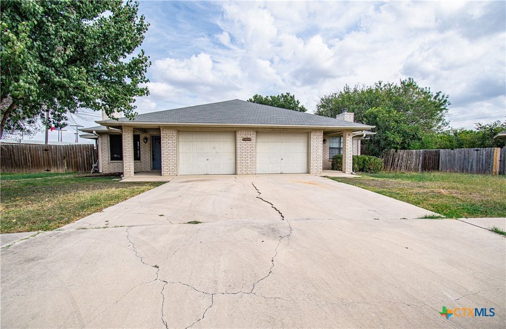 3002 Honeysuckle Circle, Killeen, TX 76542