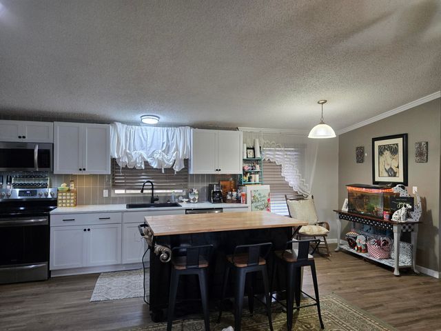 20382 Farm Road 1100, Cassville, MO 65625