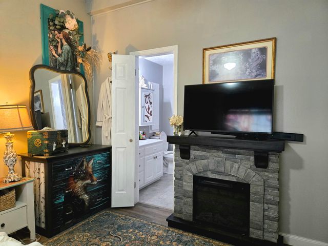 20382 Farm Road 1100, Cassville, MO 65625