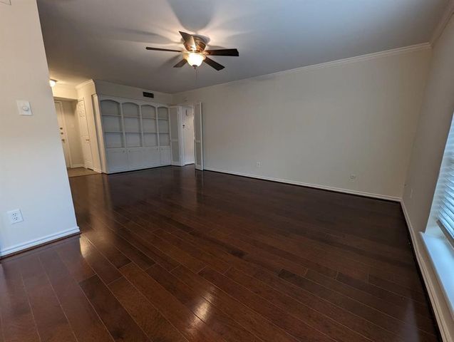 355 N Post Oak Lane 638, Houston, TX 77024