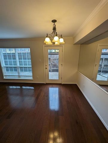 355 N Post Oak Lane 638, Houston, TX 77024