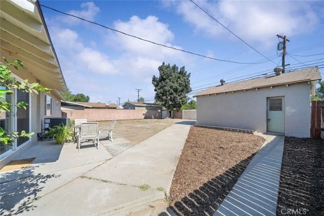 285 E Mckinley Avenue, Pomona, CA 91767