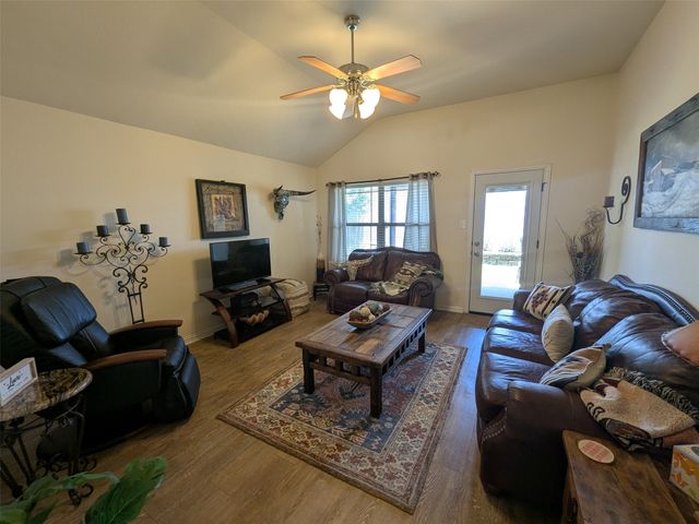 7228 Silver City Drive, Fort Worth, TX 76179