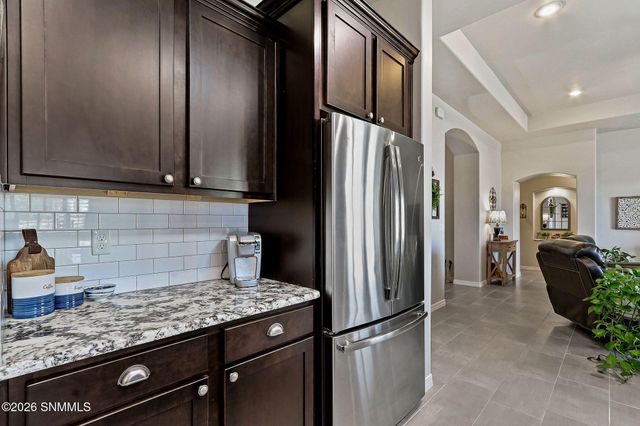 6054 Metro Woods Street, Las Cruces, NM 88012