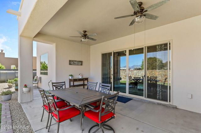 6054 Metro Woods Street, Las Cruces, NM 88012