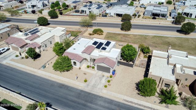 6054 Metro Woods Street, Las Cruces, NM 88012