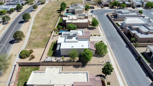 6054 Metro Woods Street, Las Cruces, NM 88012