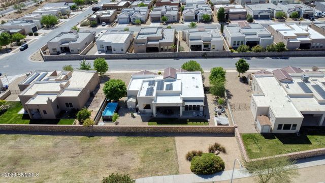 6054 Metro Woods Street, Las Cruces, NM 88012