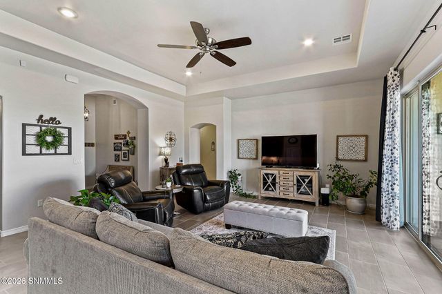 6054 Metro Woods Street, Las Cruces, NM 88012