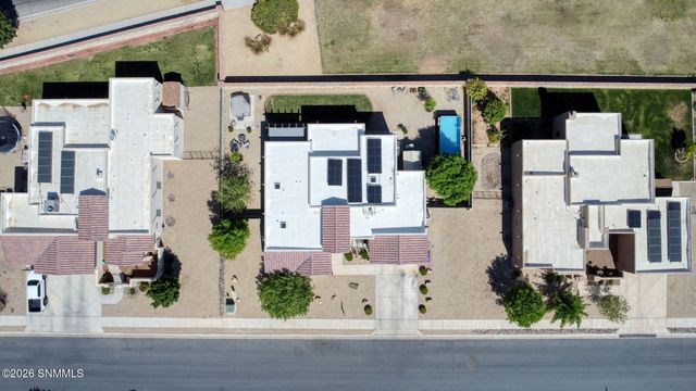 6054 Metro Woods Street, Las Cruces, NM 88012