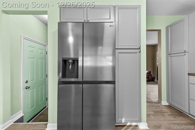 33329 Cheryl Street, Clinton Township, MI 48035