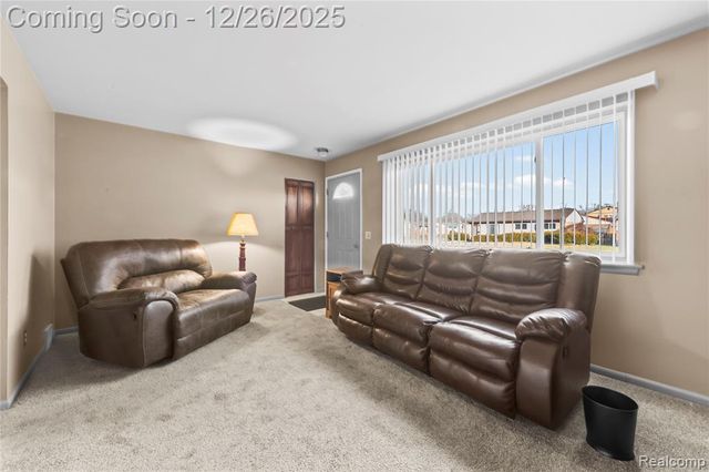 33329 Cheryl Street, Clinton Township, MI 48035