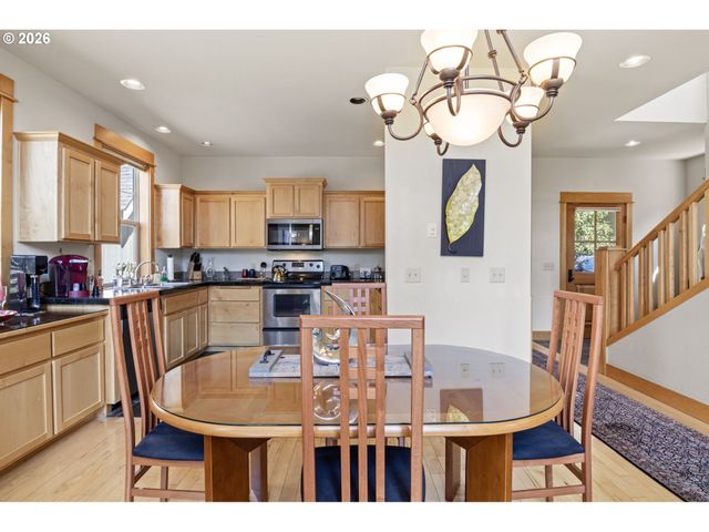 11122 BUNK HOUSE Ln, Redmond, OR 97756