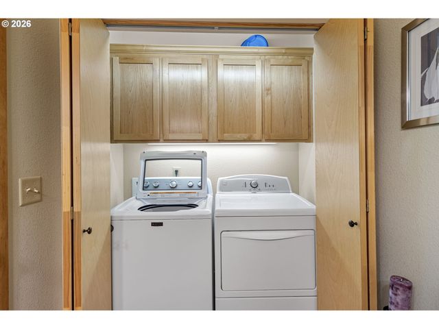 11122 BUNK HOUSE Ln, Redmond, OR 97756
