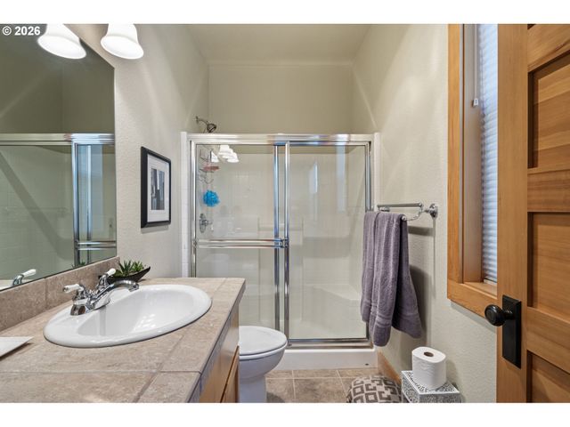 11122 BUNK HOUSE Ln, Redmond, OR 97756