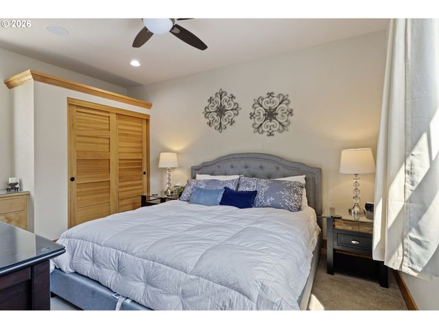 11122 BUNK HOUSE Ln, Redmond, OR 97756