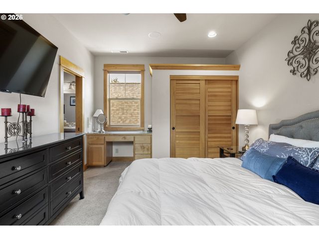 11122 BUNK HOUSE Ln, Redmond, OR 97756