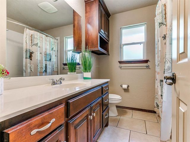 309 E Richmond Terrace, Mustang, OK 73064