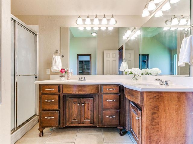 309 E Richmond Terrace, Mustang, OK 73064