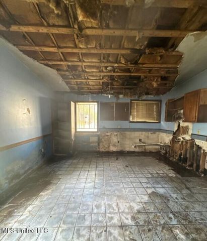 1513 David Drive, Jackson, MS 39204