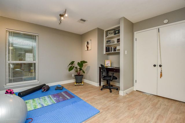 1918 Quail Grove Lane, Missouri City, TX 77459