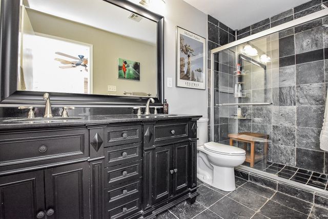 1918 Quail Grove Lane, Missouri City, TX 77459