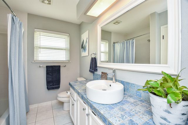 1918 Quail Grove Lane, Missouri City, TX 77459