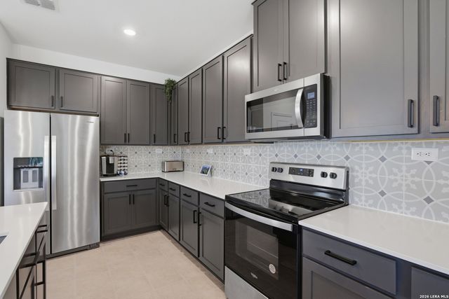 1911 Overlook Knoll, San Antonio, TX 78245