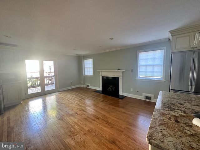 1220 PORTNER RD, Alexandria, VA 22314