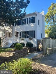 1220 PORTNER RD, Alexandria, VA 22314