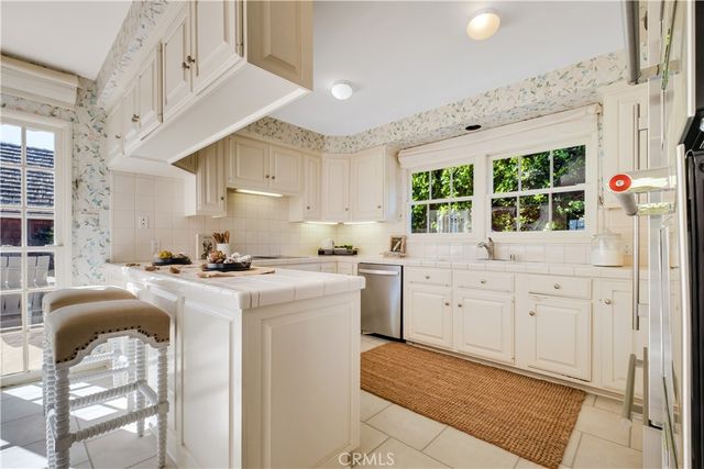 29 Margate, Palos Verdes Estates, CA 90274