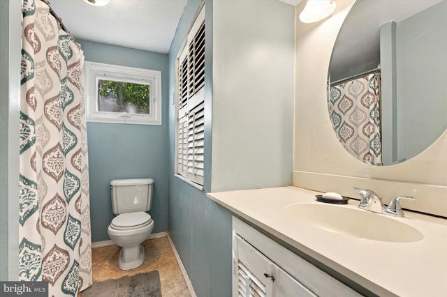 1338 BARNESS DR, Warminster, PA 18974