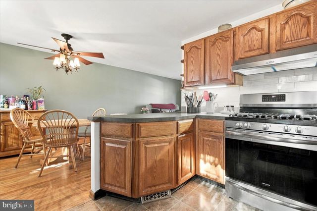 1338 BARNESS DR, Warminster, PA 18974