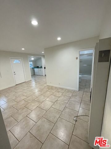 5301 Cleon Avenue, North Hollywood (los Angeles), CA 91601