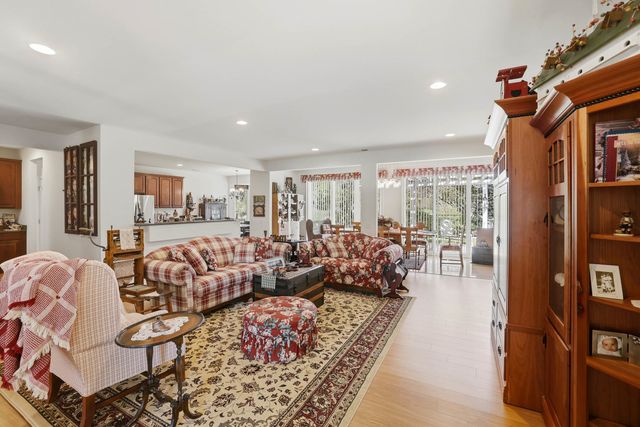13410 Abbington Drive, Huntley, IL 60142