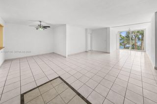 6450 Collins Ave 205, Miami Beach, FL 33141