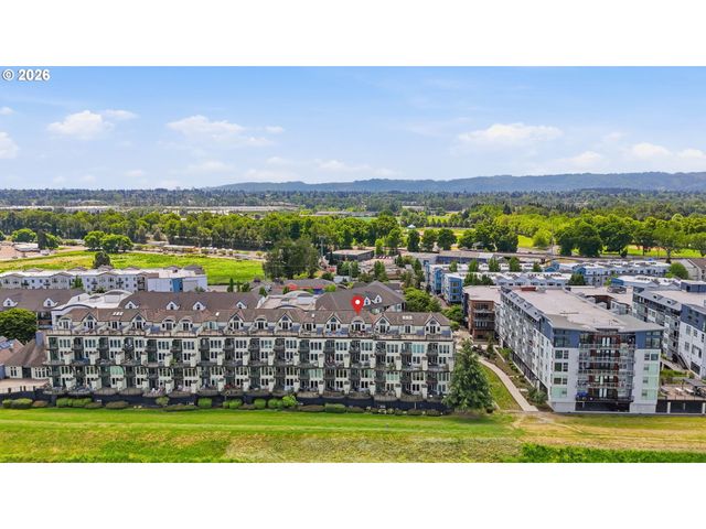 905 N HARBOUR Dr, Portland, OR 97217