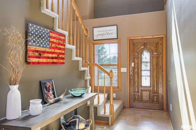 1615 POSEY Street, Marion, IL 62959